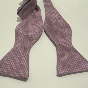 Brooks Brothers 100% Silk Bow Tie Pink Blue Woven Basketweave Adjustable Classic